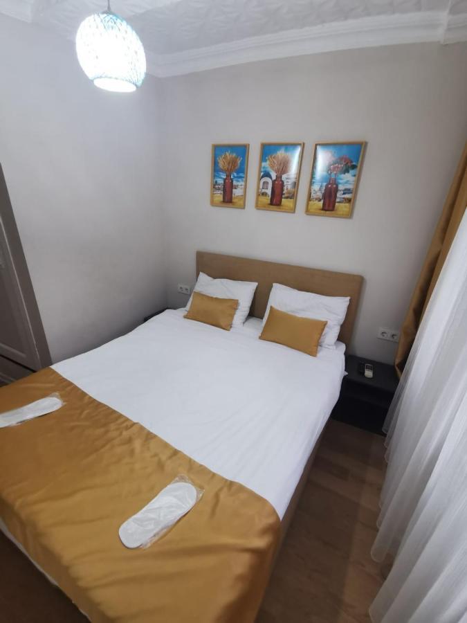 Konut Wooden House Hotel Isztambul Kültér fotó