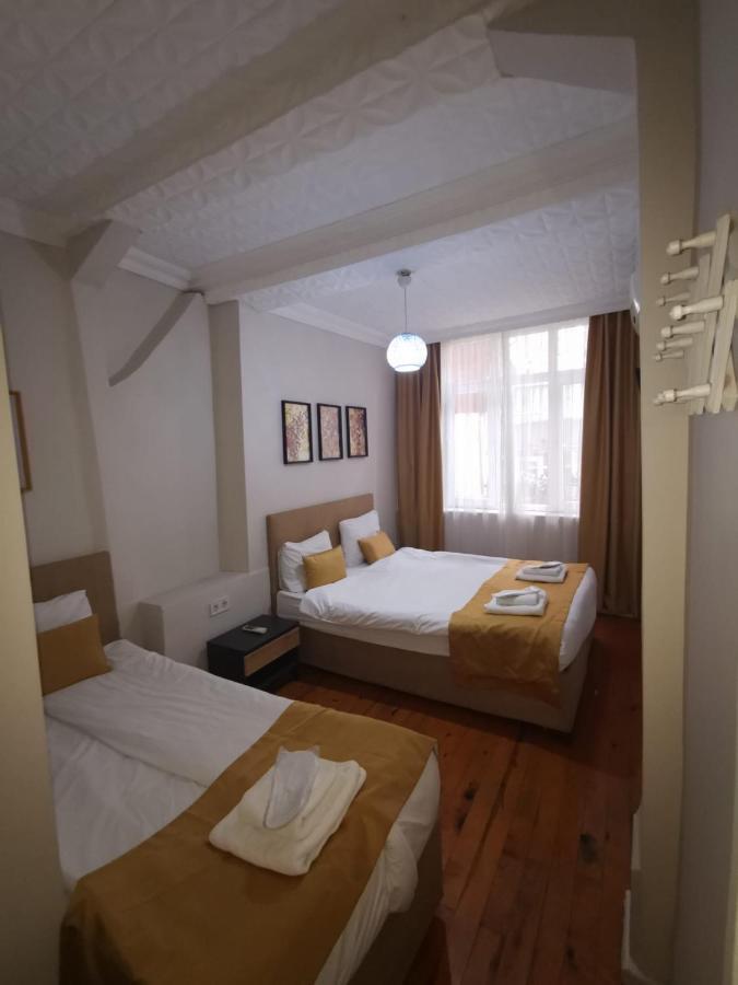 Konut Wooden House Hotel Isztambul Kültér fotó